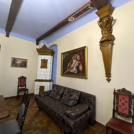 Апартаменти Королівські На Вулиці Лесі Українки 19 Lemberg Exterior foto