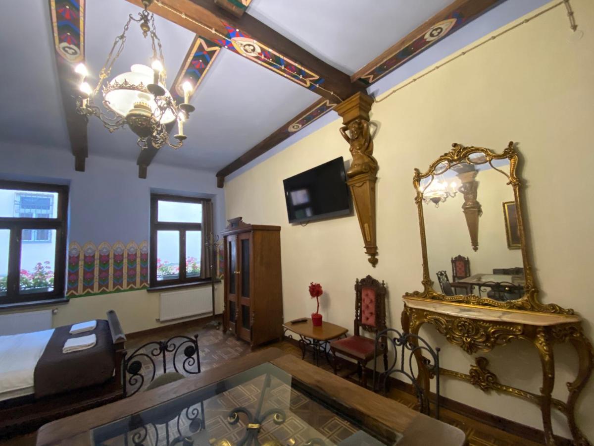 Апартаменти Королівські На Вулиці Лесі Українки 19 Lemberg Exterior foto