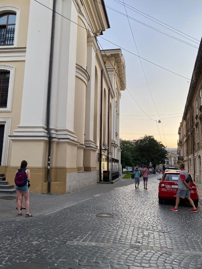 Апартаменти Королівські На Вулиці Лесі Українки 19 Lemberg Exterior foto