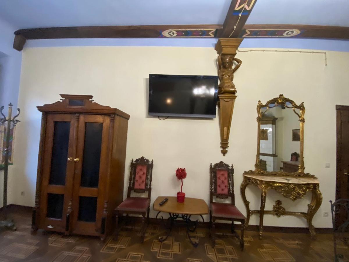 Апартаменти Королівські На Вулиці Лесі Українки 19 Lemberg Exterior foto